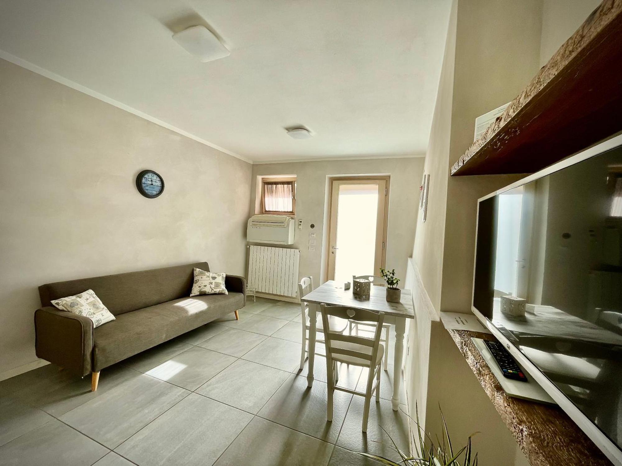 Villa Fontanelle Gardapartments Польпенацце-дель-Гарда Экстерьер фото