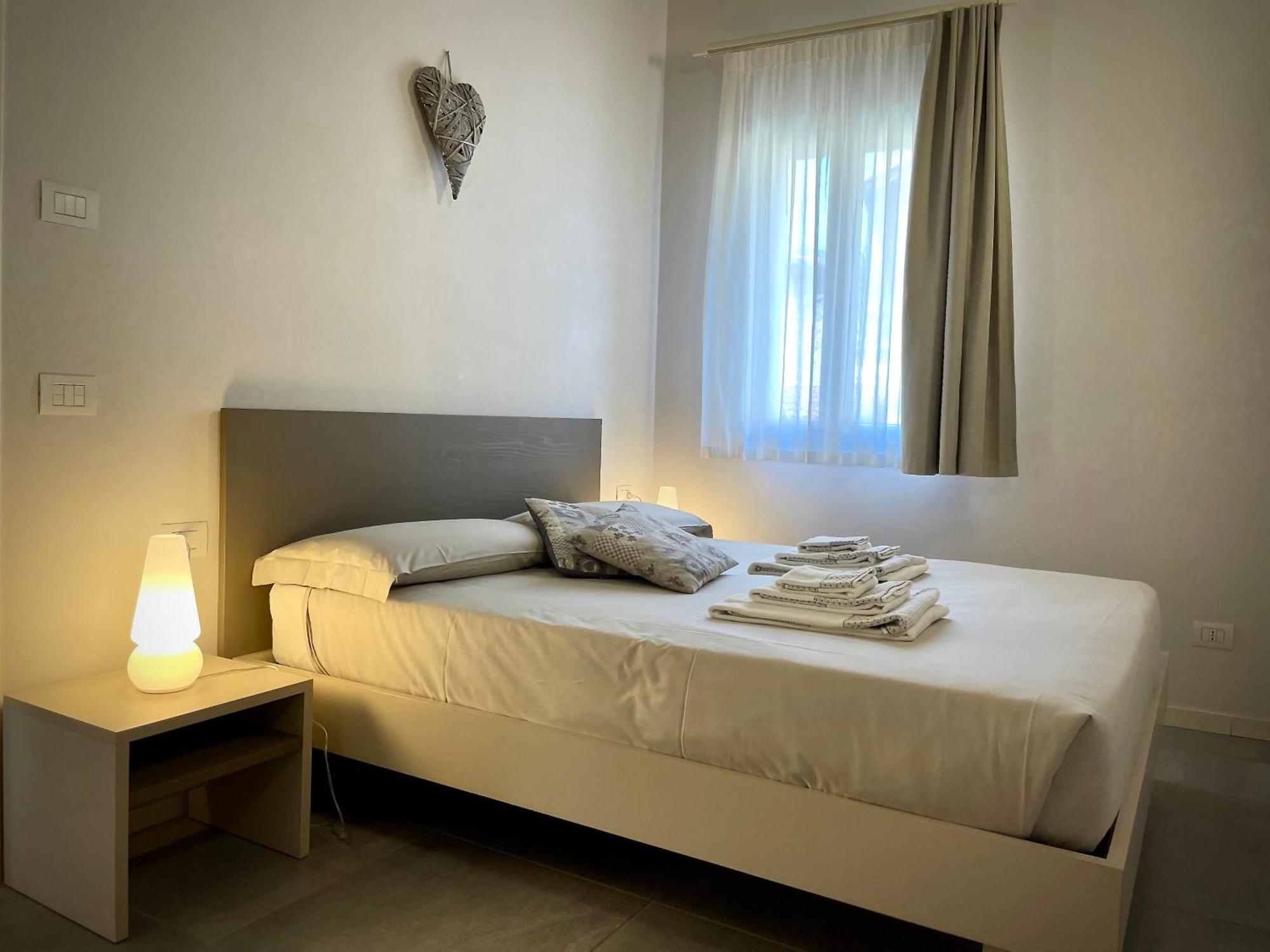 Villa Fontanelle Gardapartments Польпенацце-дель-Гарда Экстерьер фото