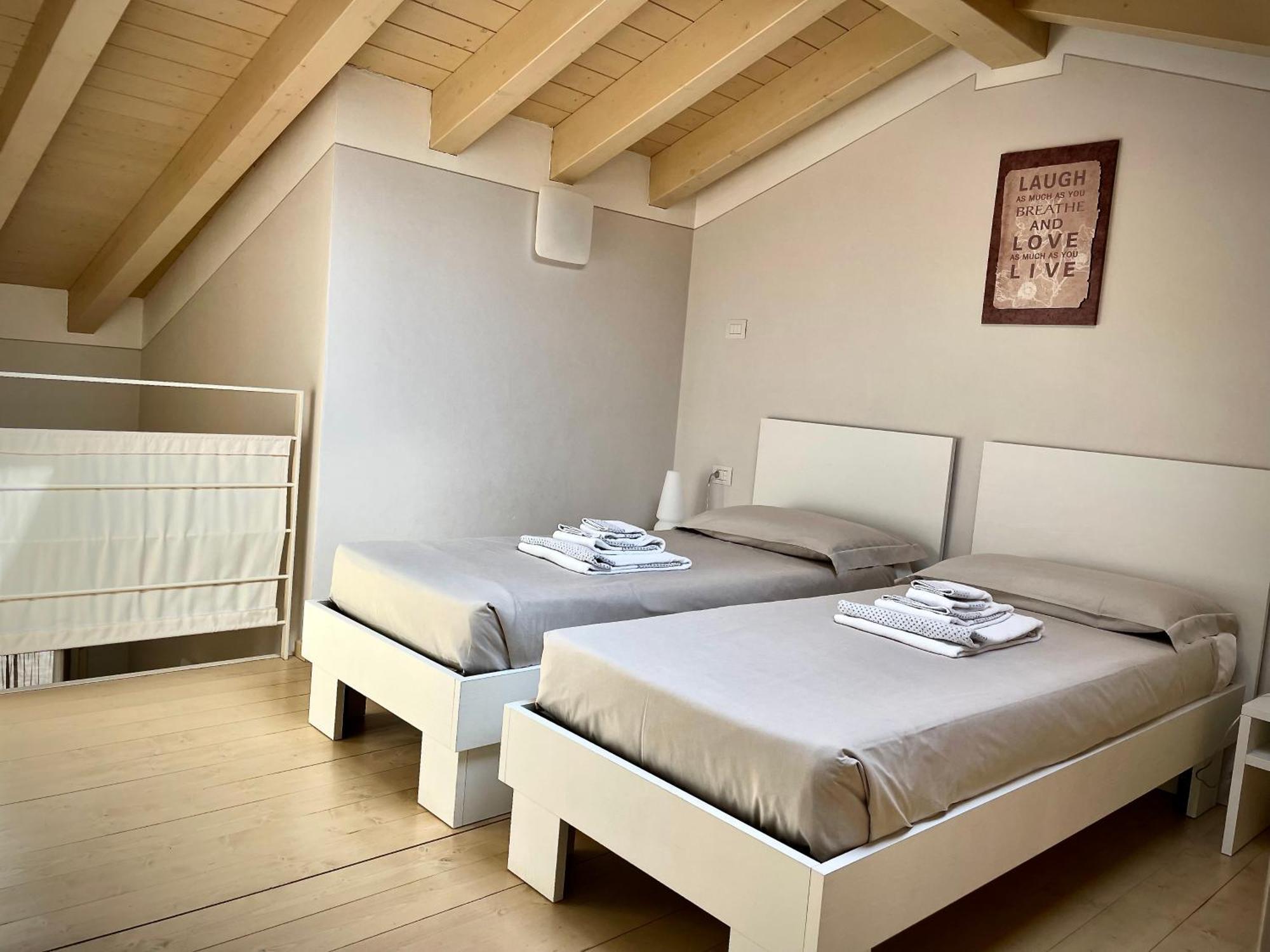 Villa Fontanelle Gardapartments Польпенацце-дель-Гарда Экстерьер фото